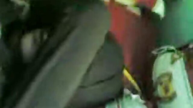 రుచికరమైన జోస్లిన్ కెల్లీ తన బిగుతుగా ఉన్న తెలుగు సెక్స్ వీడియోస్ ప్లీజ్ టీన్ మలద్వారంలోకి చొచ్చుకుపోయేలా చేస్తుంది